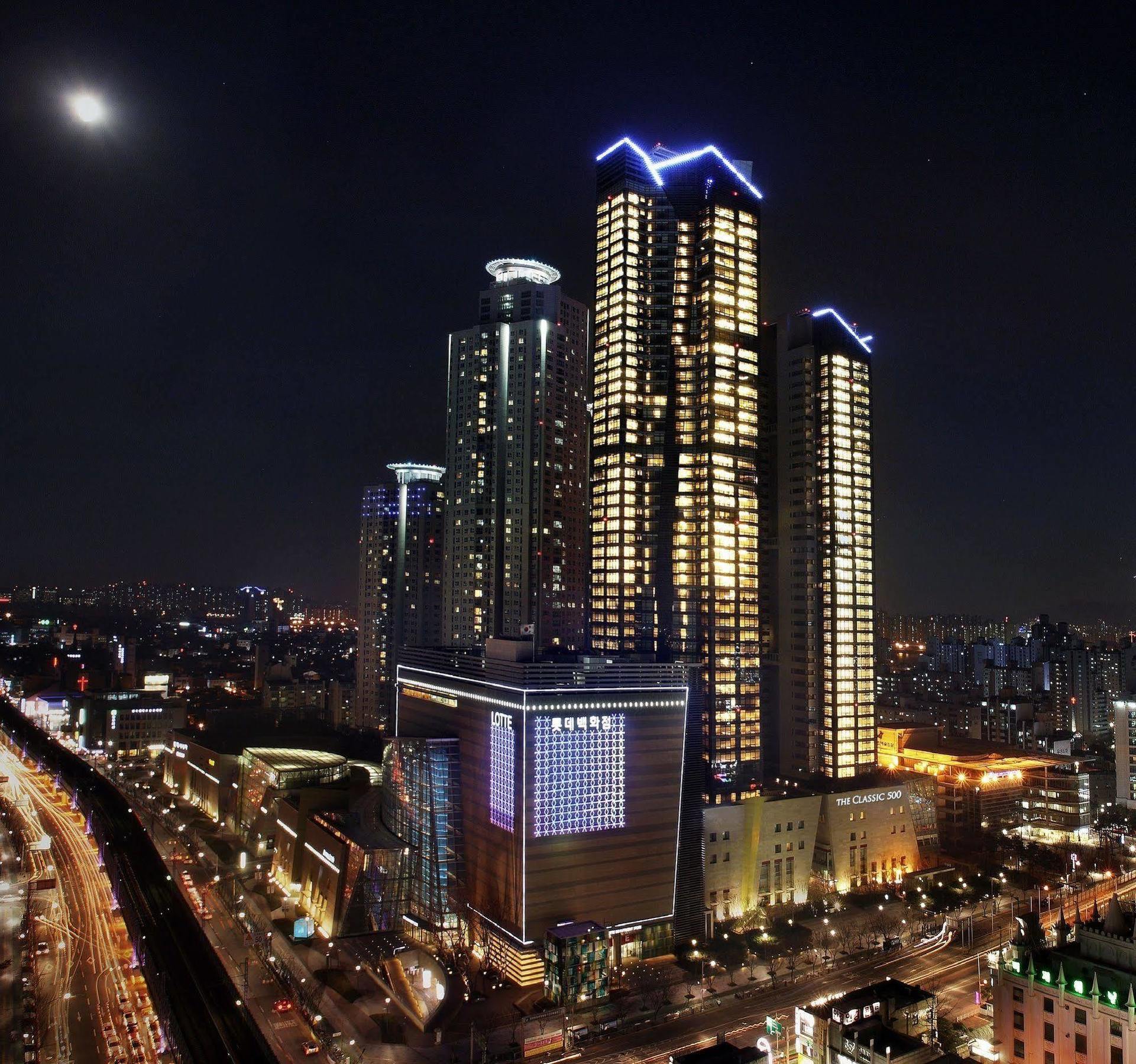 The Classic 500 Pentaz Executive Aparthotel 5*